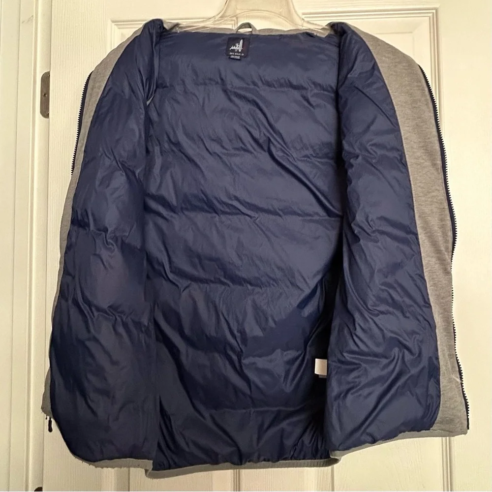 johnnie-O Surfer Logo Vest Men’s Medium Gray Quilted Zip-Up Coastal Insulated‎